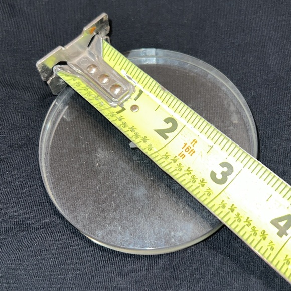 Round Glass with Z - Picture 2 of 4